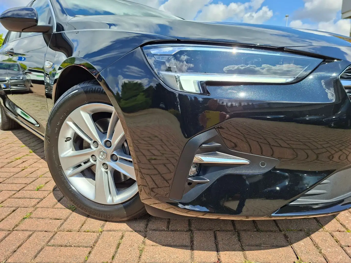 Opel Insignia B ST Elega AT+MATRIX-LED+FLEX-RIDE+FSHZ Schwarz - 2