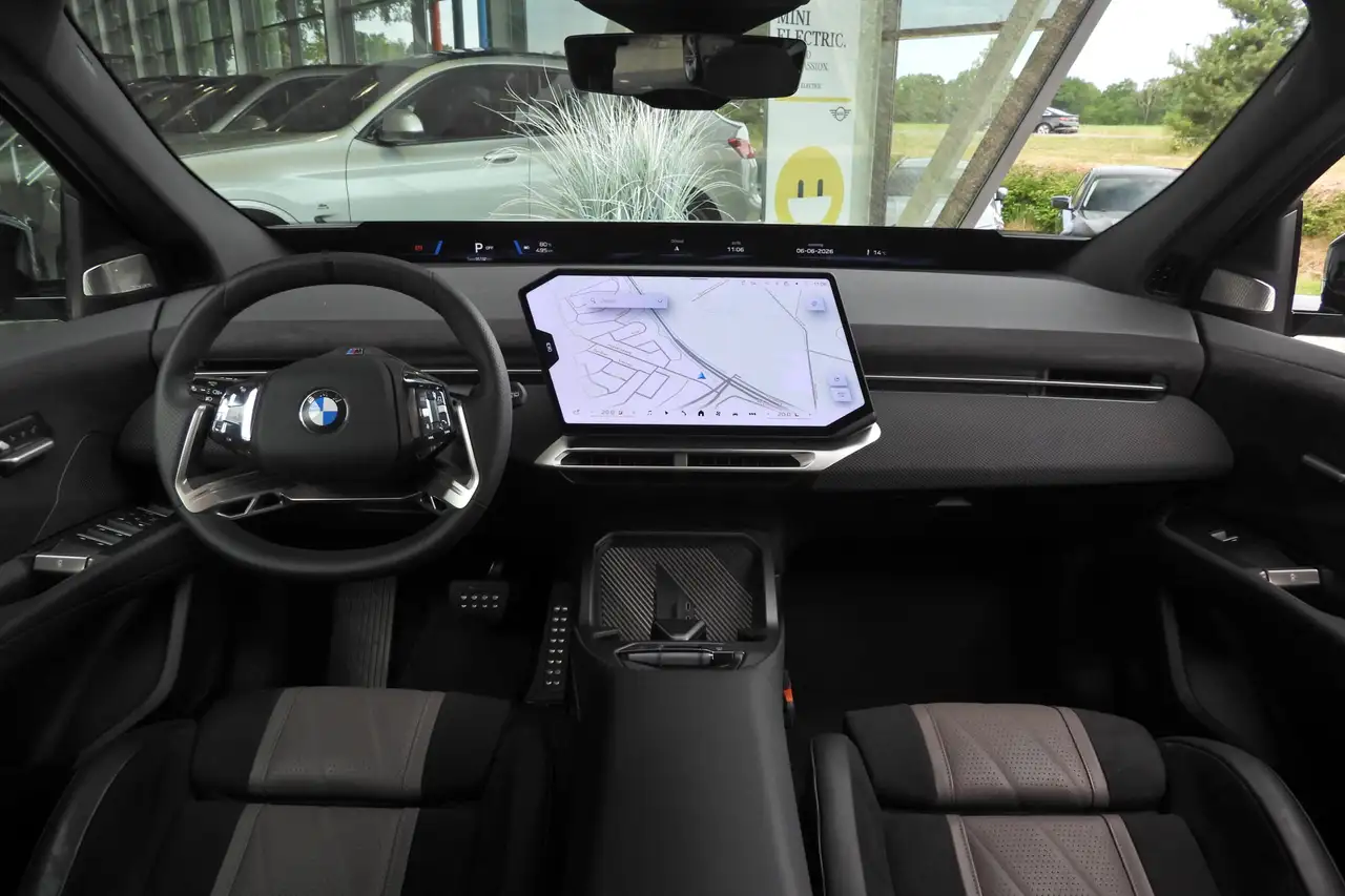 BMW iX3 2026