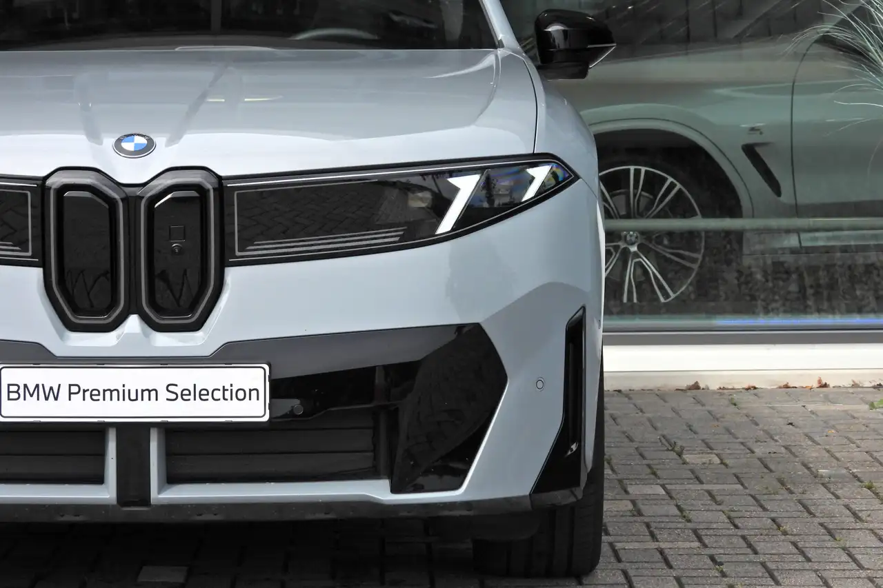 BMW iX3 2026 — фото 11