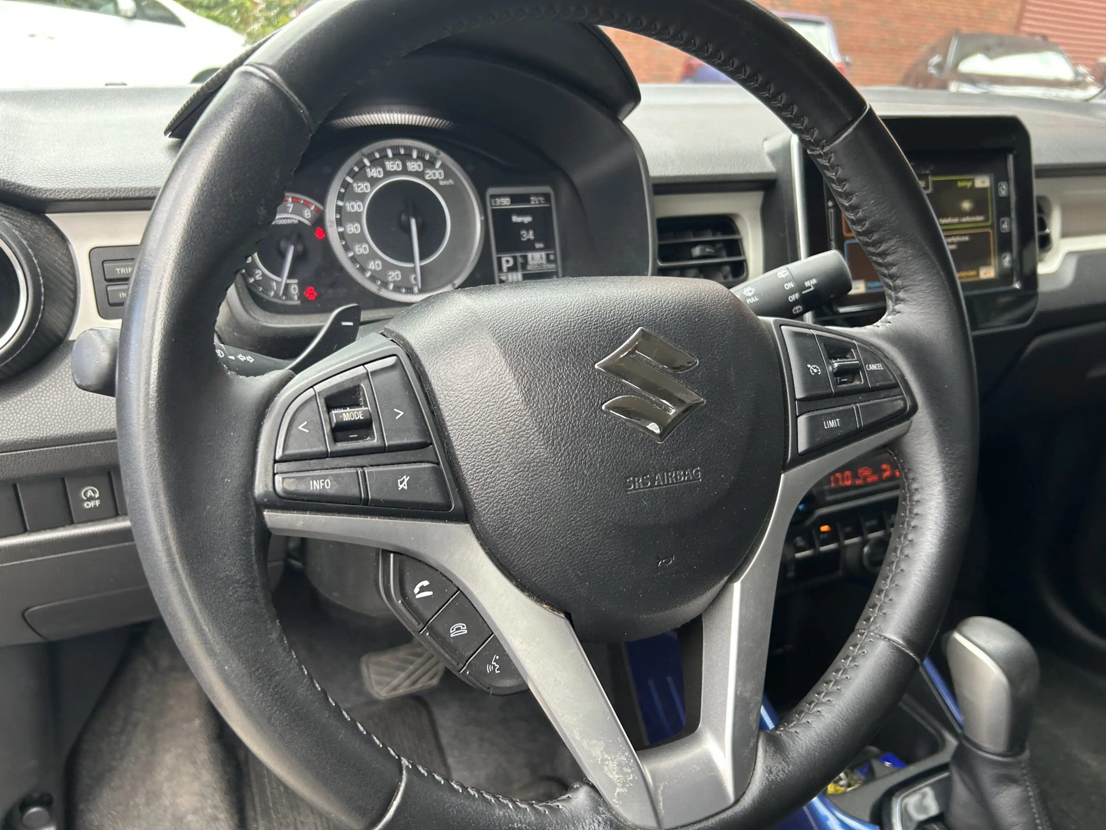 Suzuki Ignis 1.2 Smart Hybrid Style // NAVI + CARPLAY // CAMERA — photo 7