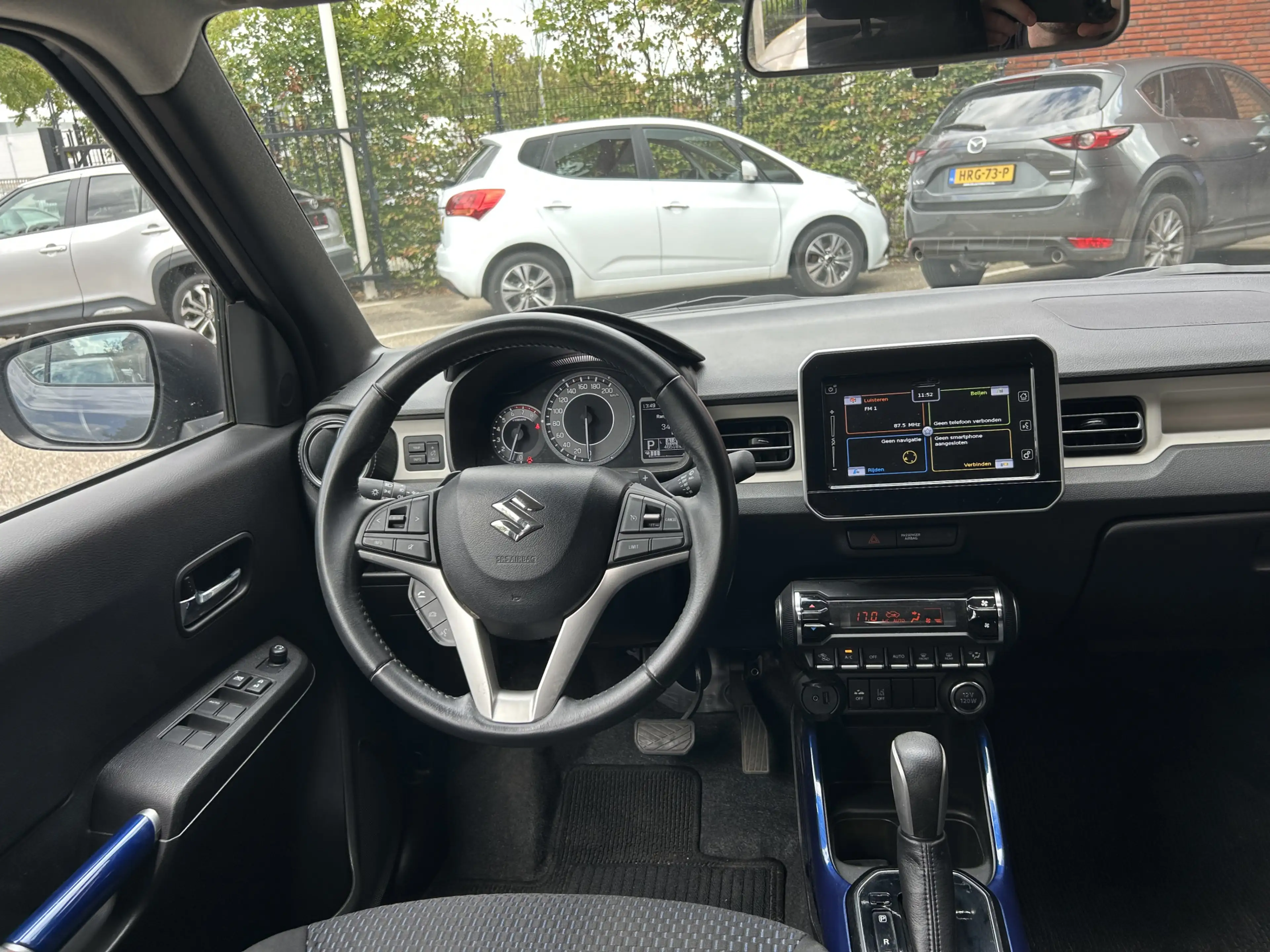 Suzuki Ignis 1.2 Smart Hybrid Style // NAVI + CARPLAY // CAMERA — photo 8