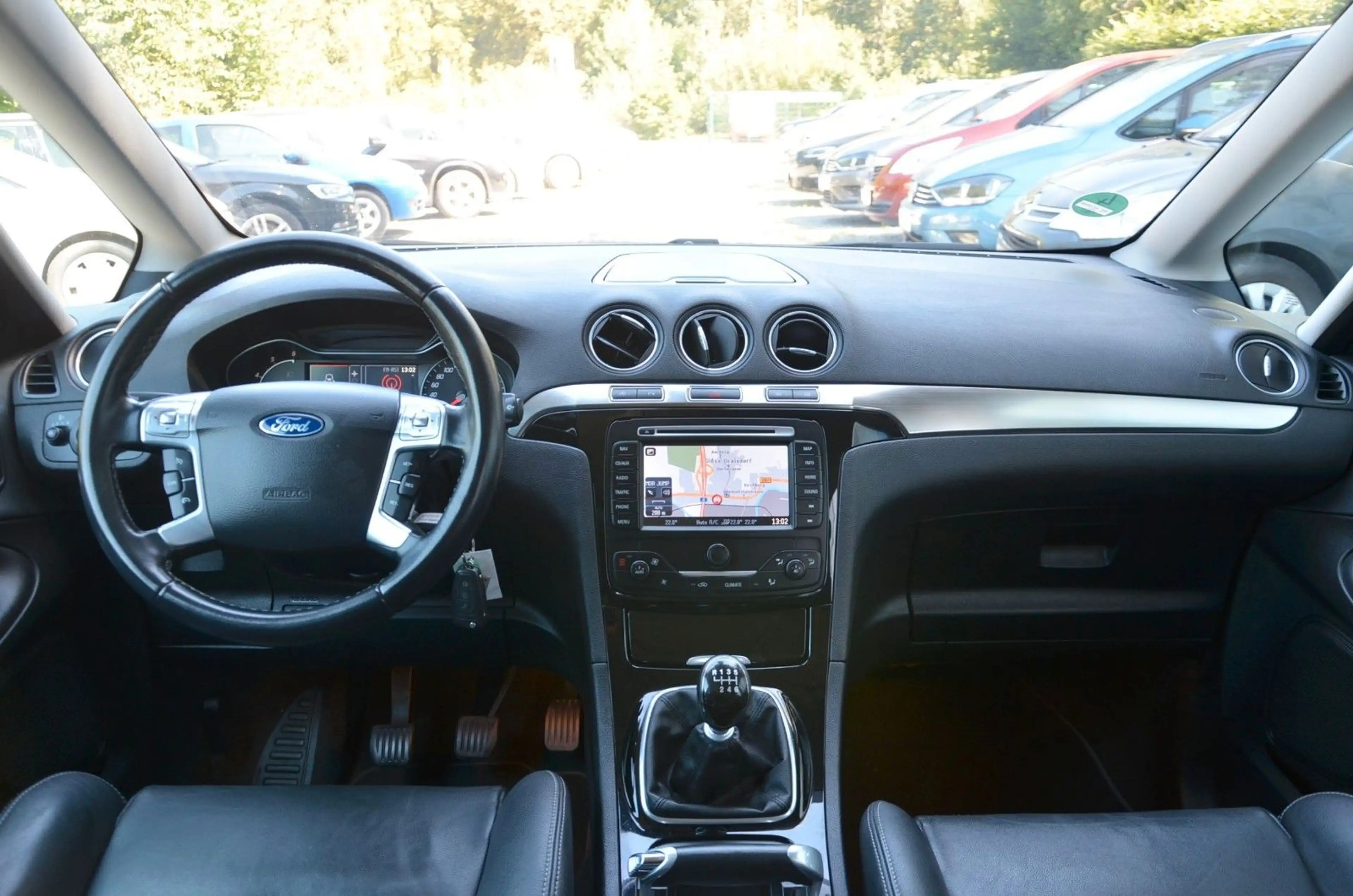 Ford Galaxy Titanium 7 Sitze Navi AHK Klimaautomatik — photo 10