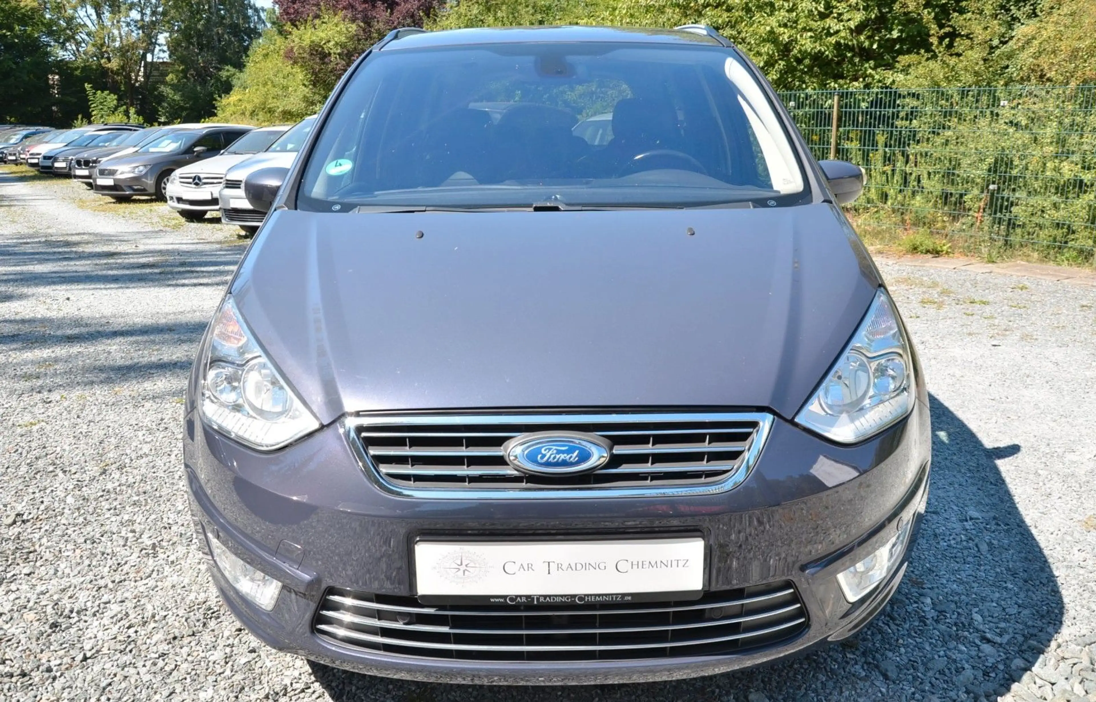 Ford Galaxy Titanium 7 Sitze Navi AHK Klimaautomatik — photo 2
