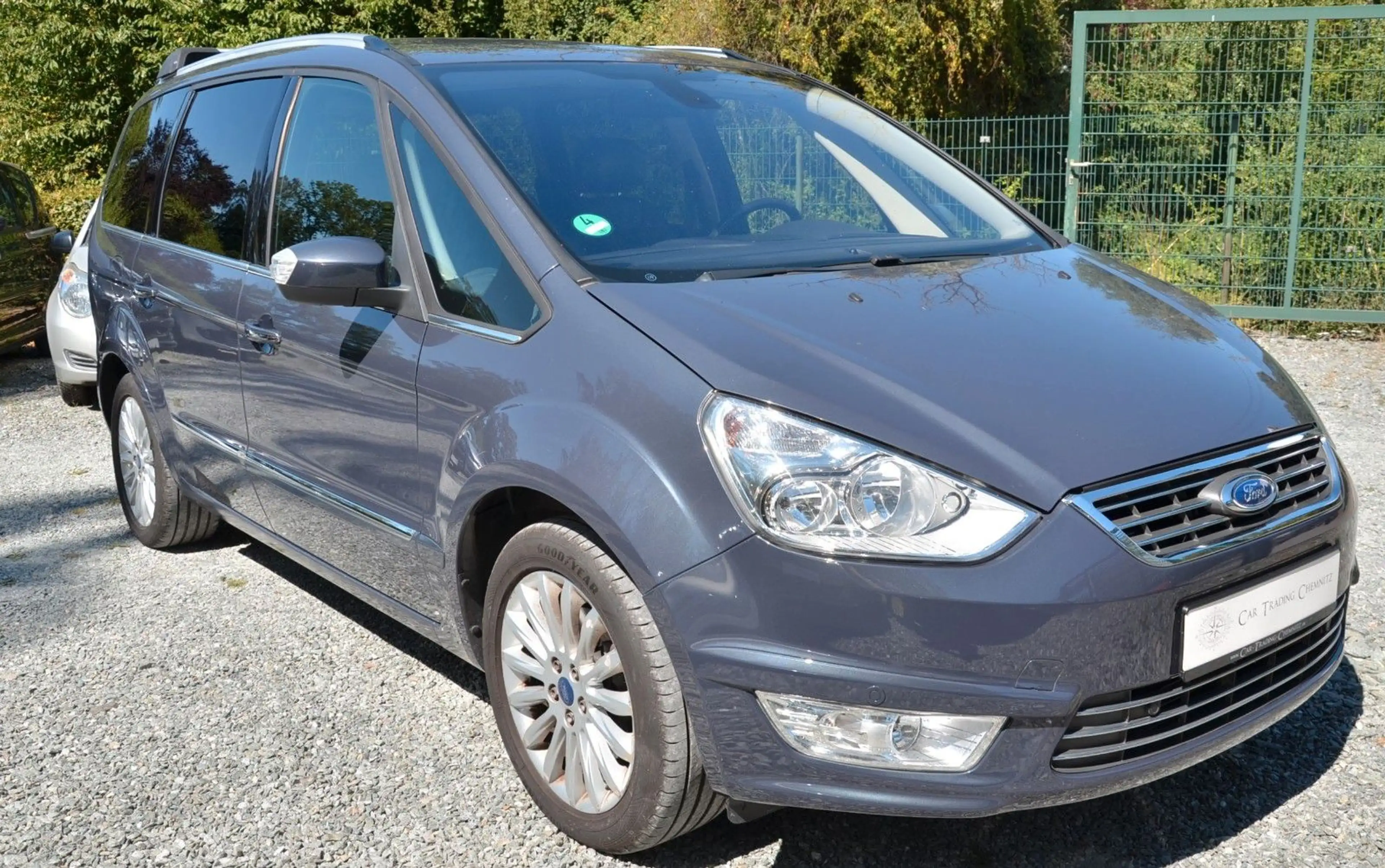 Ford Galaxy Titanium 7 Sitze Navi AHK Klimaautomatik — photo 3