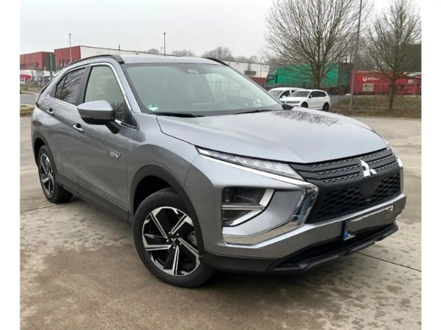 Mitsubishi Eclipse Cross Basis Hybrid 4WD 2.4 MIVEC PHEV EU6d Metallic-Lack Grau - 2