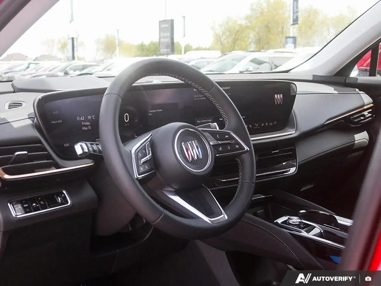 Buick Envision photo Buick Envision