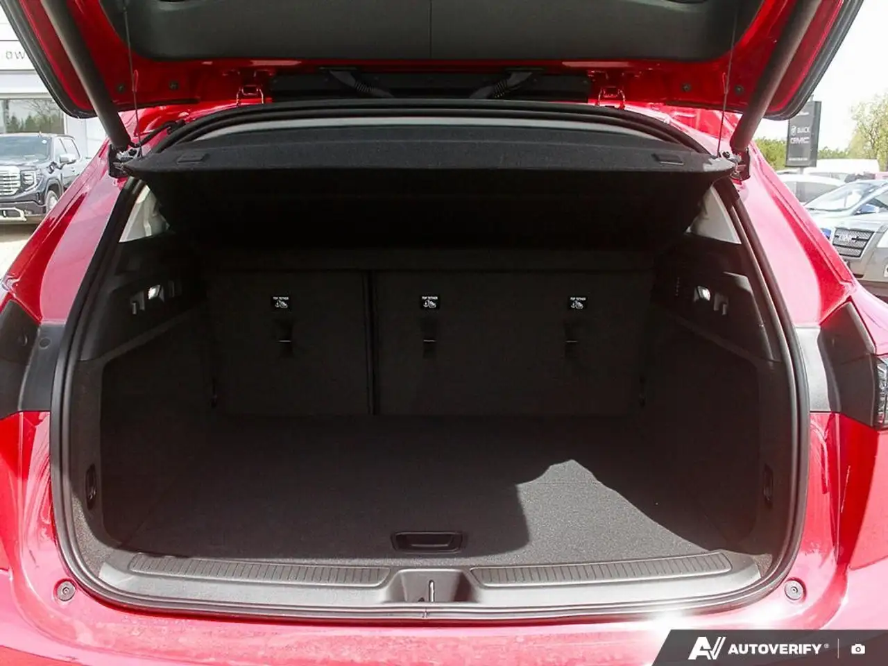 Buick Envision photo Buick Envision