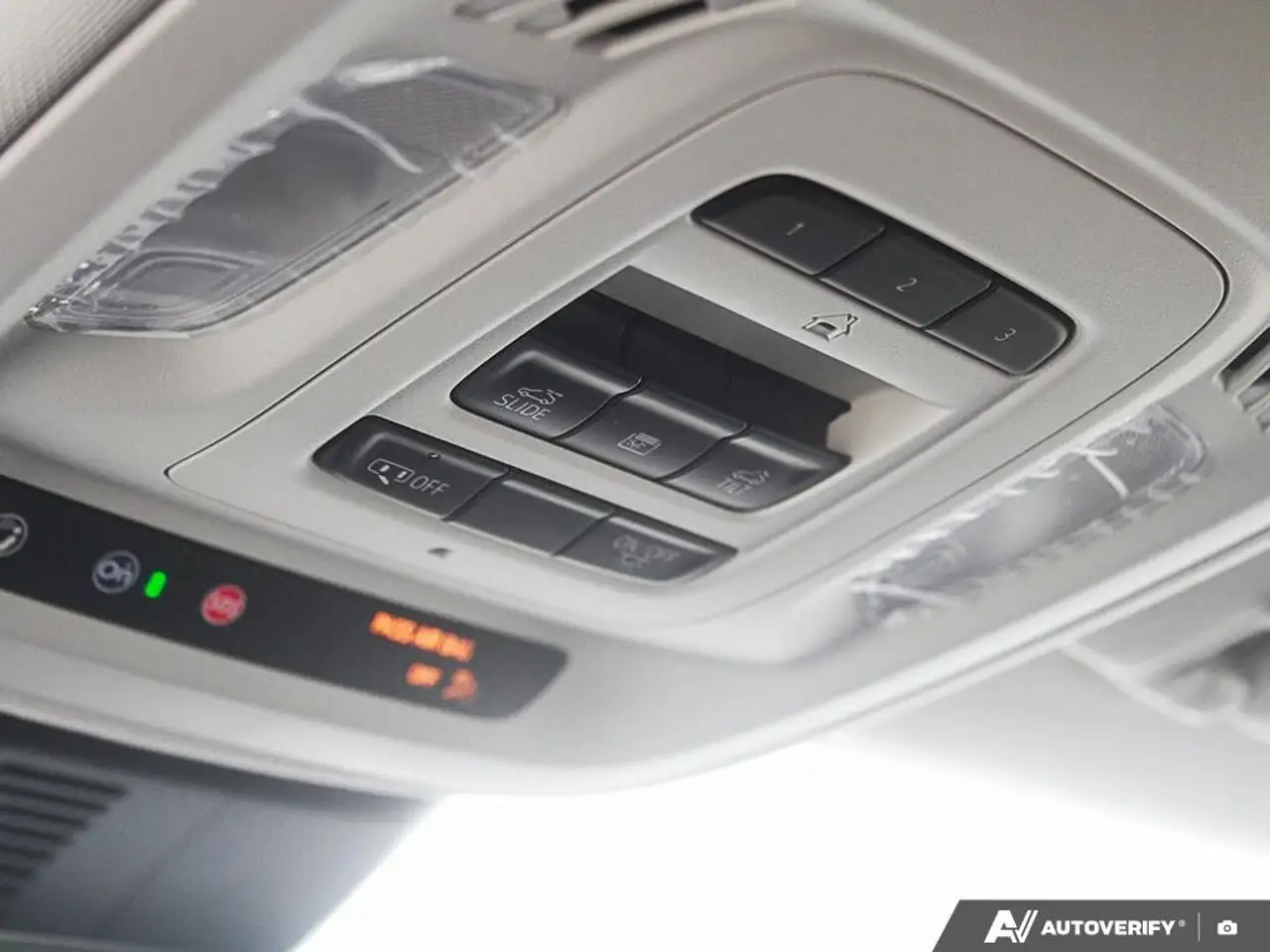 Buick Envision photo Buick Envision