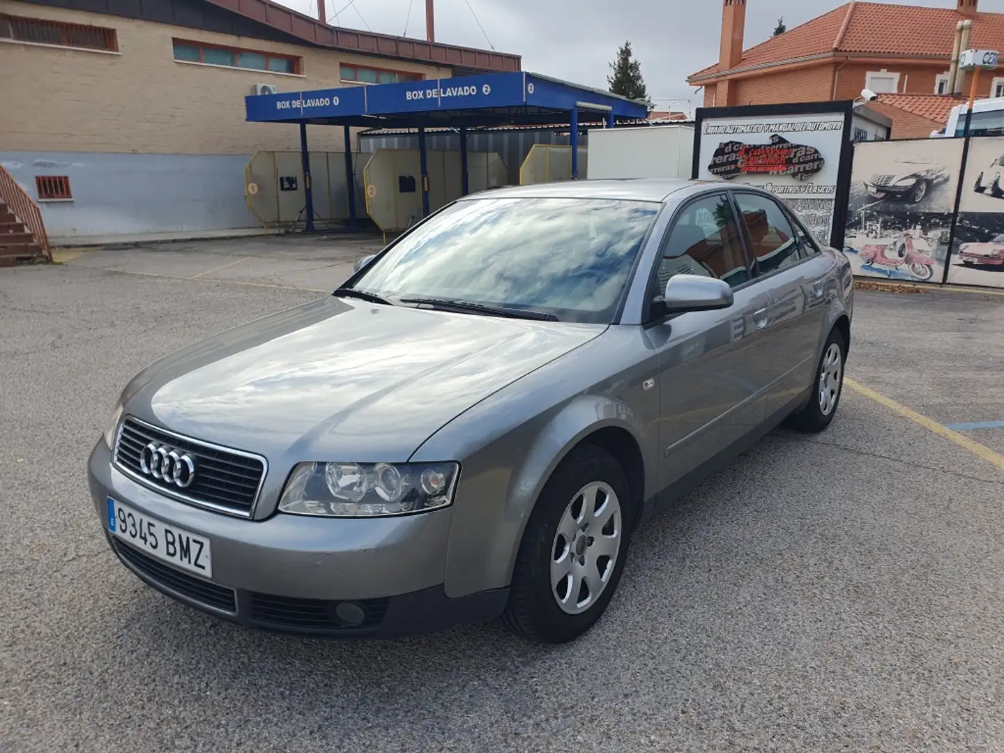 Audi A4 1.9TDI Szürke - 1