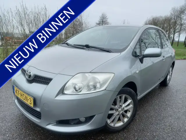 Toyota Auris 1.6-16V Dynamic