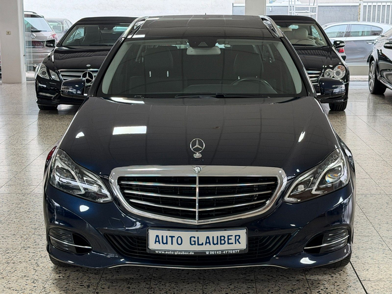 Mercedes-Benz E 400 T-Modell/4Matic/LED/Navi/Panorama/7-Sitzer — photo 7