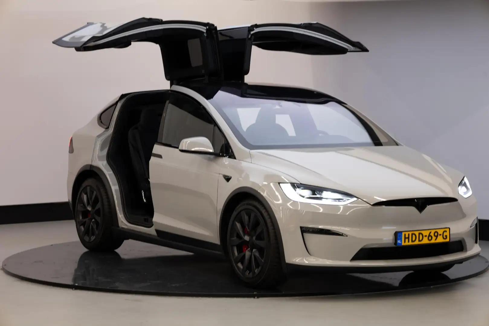 Tesla Model X Plaid AWD 6p. 100kWh | NL auto | Nardo Grey | Wit - 1