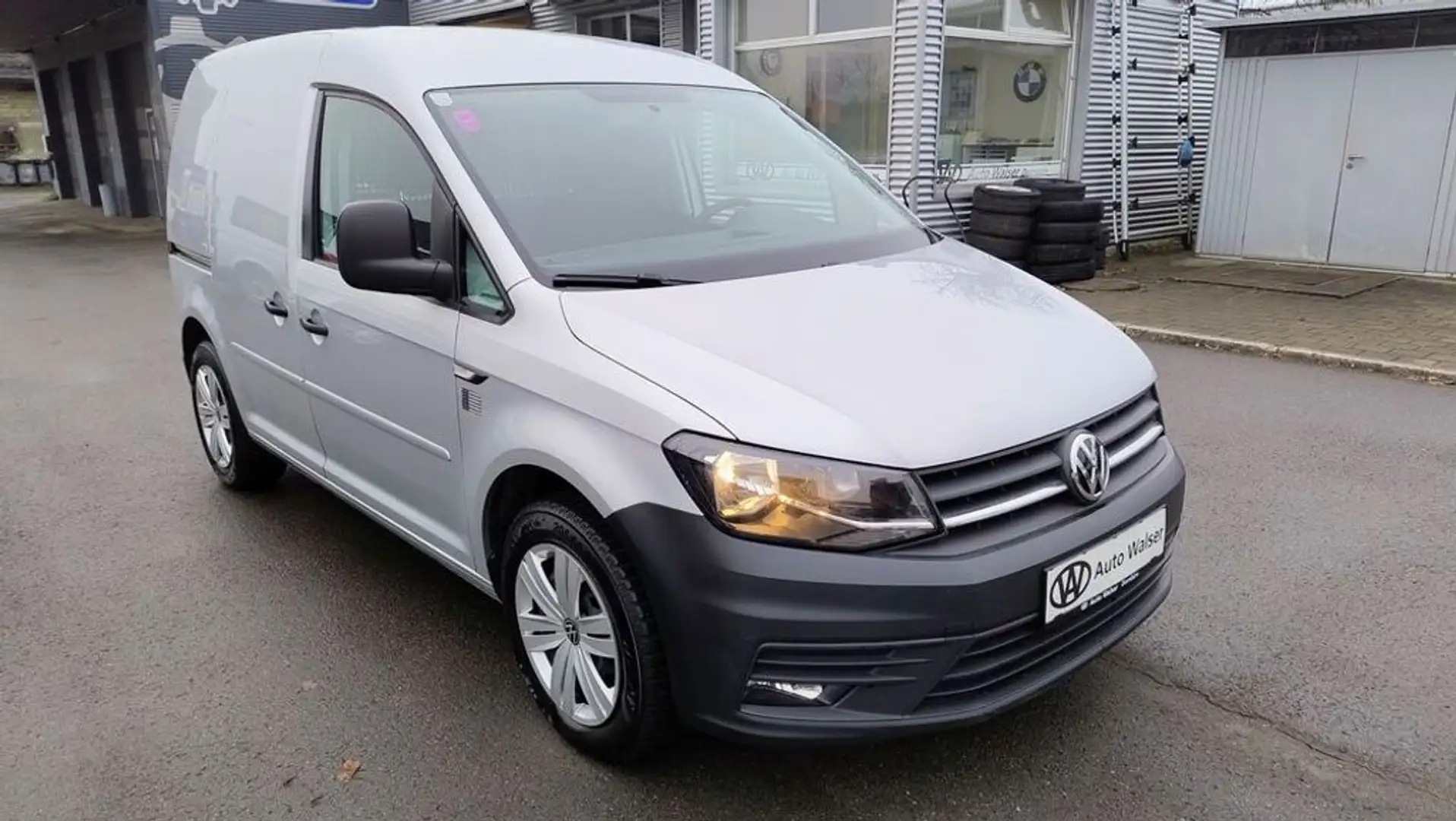 Volkswagen Caddy Kasten 2,0 TDI BMT Silber - 2