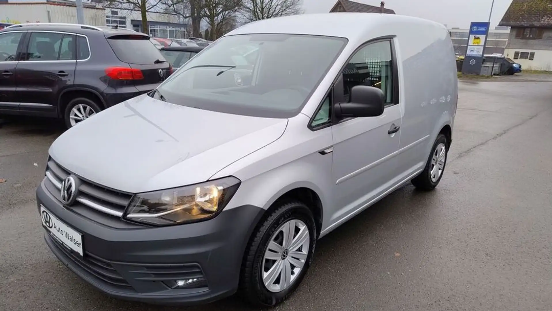 Volkswagen Caddy Kasten 2,0 TDI BMT Silber - 1