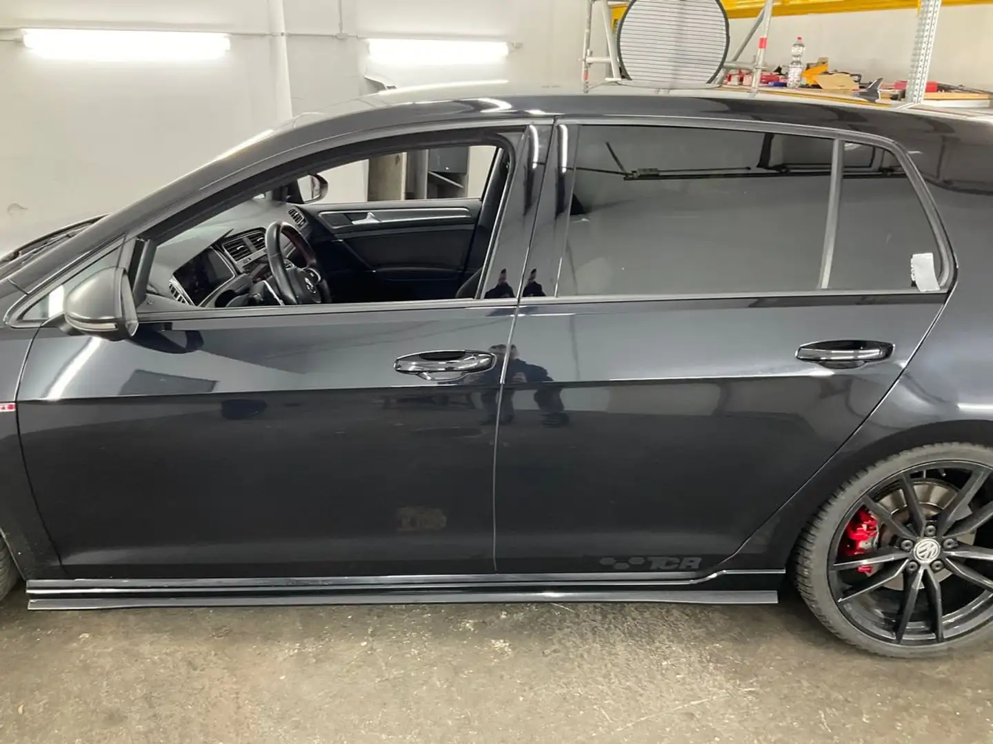 Volkswagen Golf GTI Golf+GTI+TCR+2.0+TSI+OPF+DSG Schwarz - 2