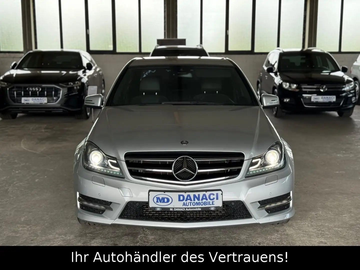 Mercedes-Benz C 180 AMG Edition C *Xenon*NAVI*PDC*Tempomat* Silber - 2