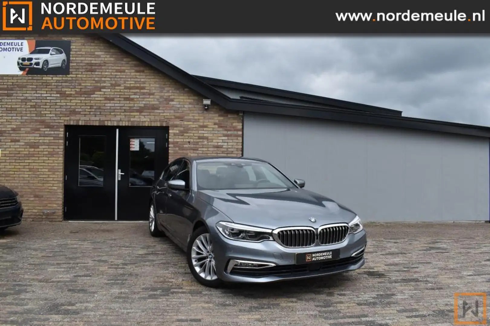 BMW 520 520D HIGH Executive M sport, Xenon, Leder, Navi Grijs - 1