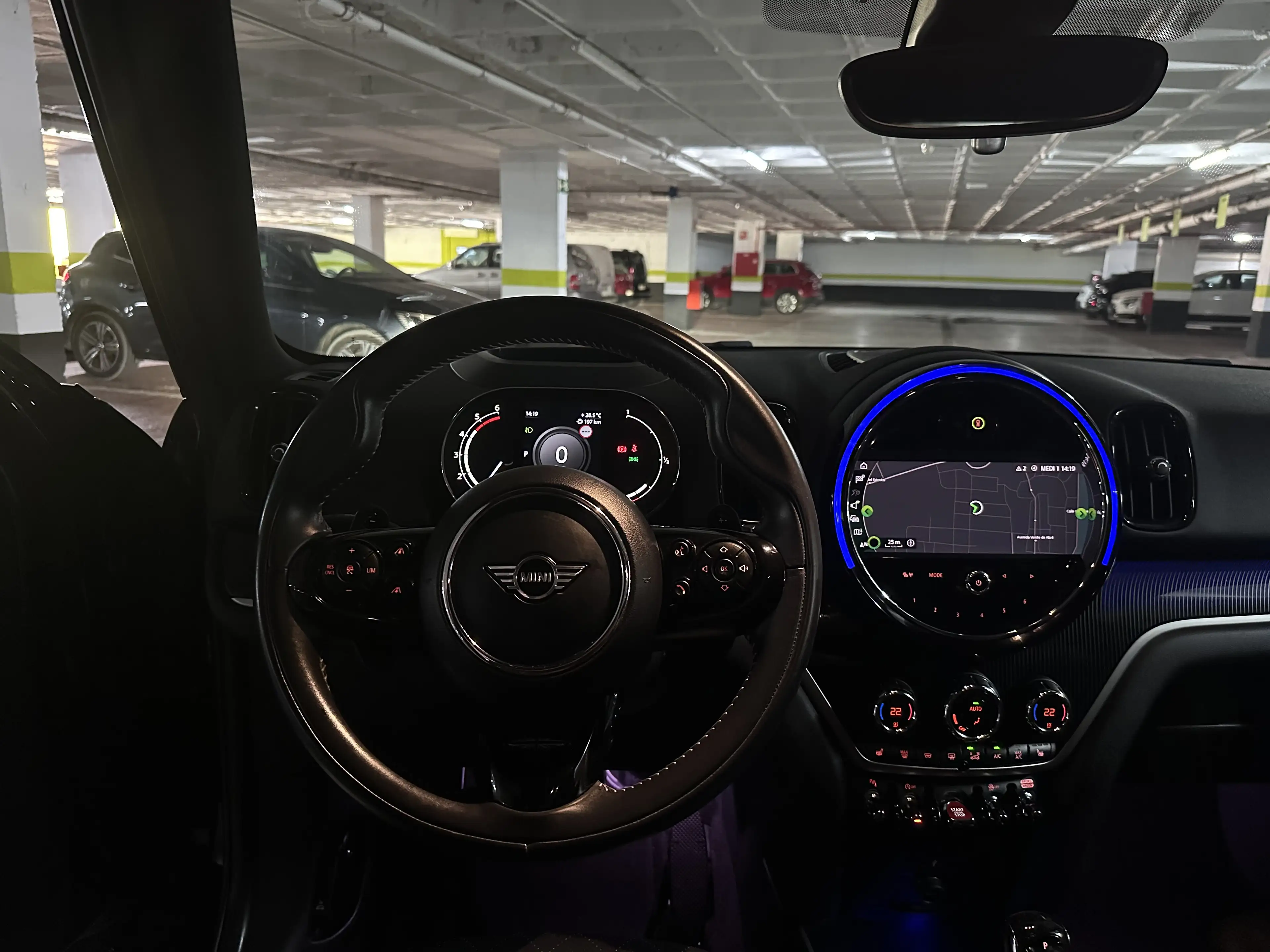 MINI Cooper SD Countryman ALL4 AUT./Full Specs — photo 13