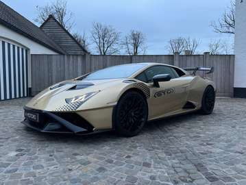 STO / Akrapovic / Camera / Lift / Coupé / VAT