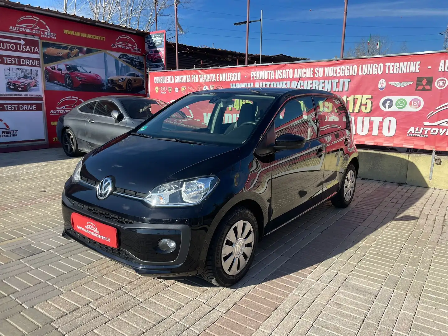 Volkswagen up! 75cv NEOPATENTATI EURO 6 Negro - 1