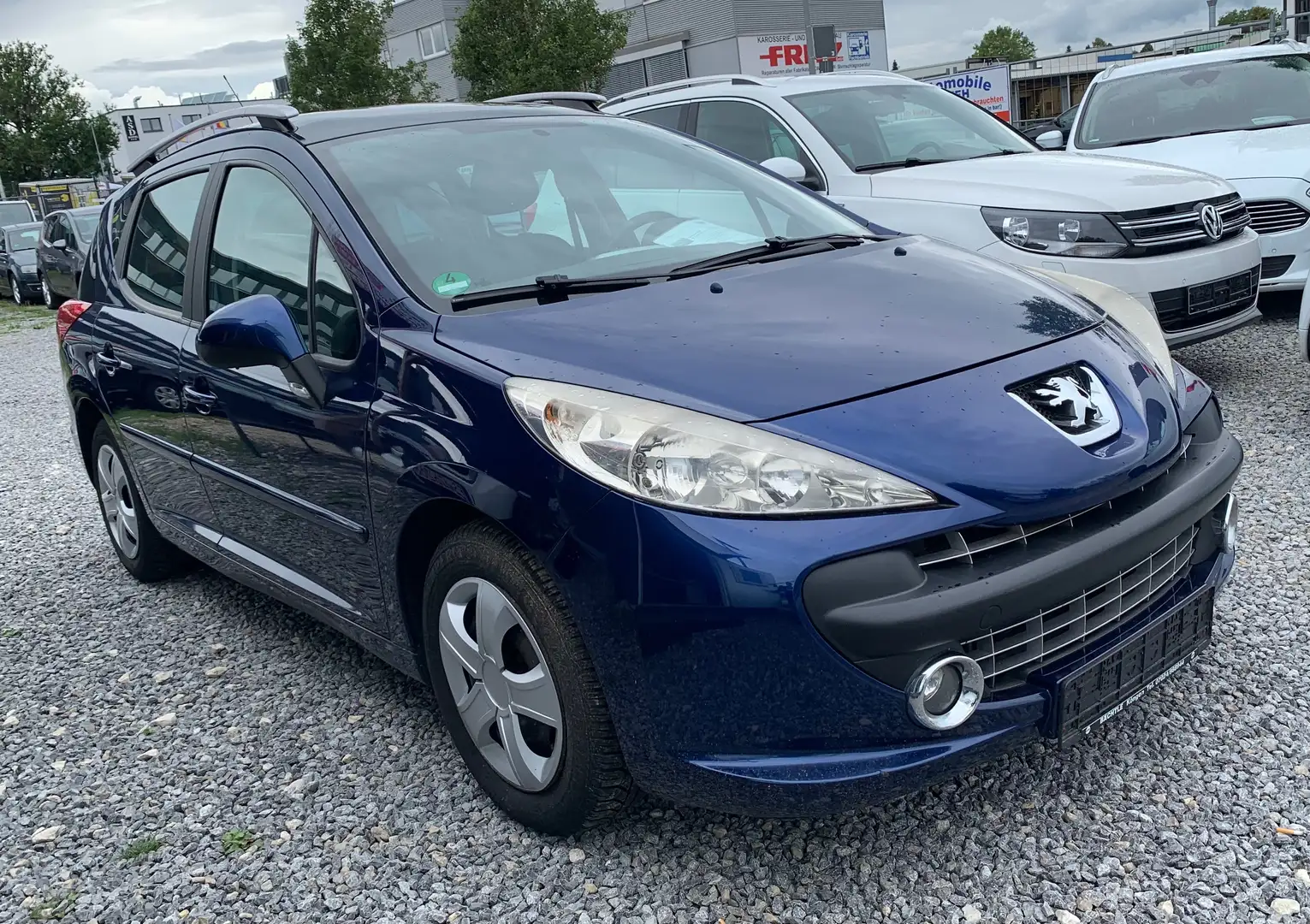 Peugeot 207 SW 110 HDi FAP (Blue Lion) Escapade. Alu. Klima Blau - 2