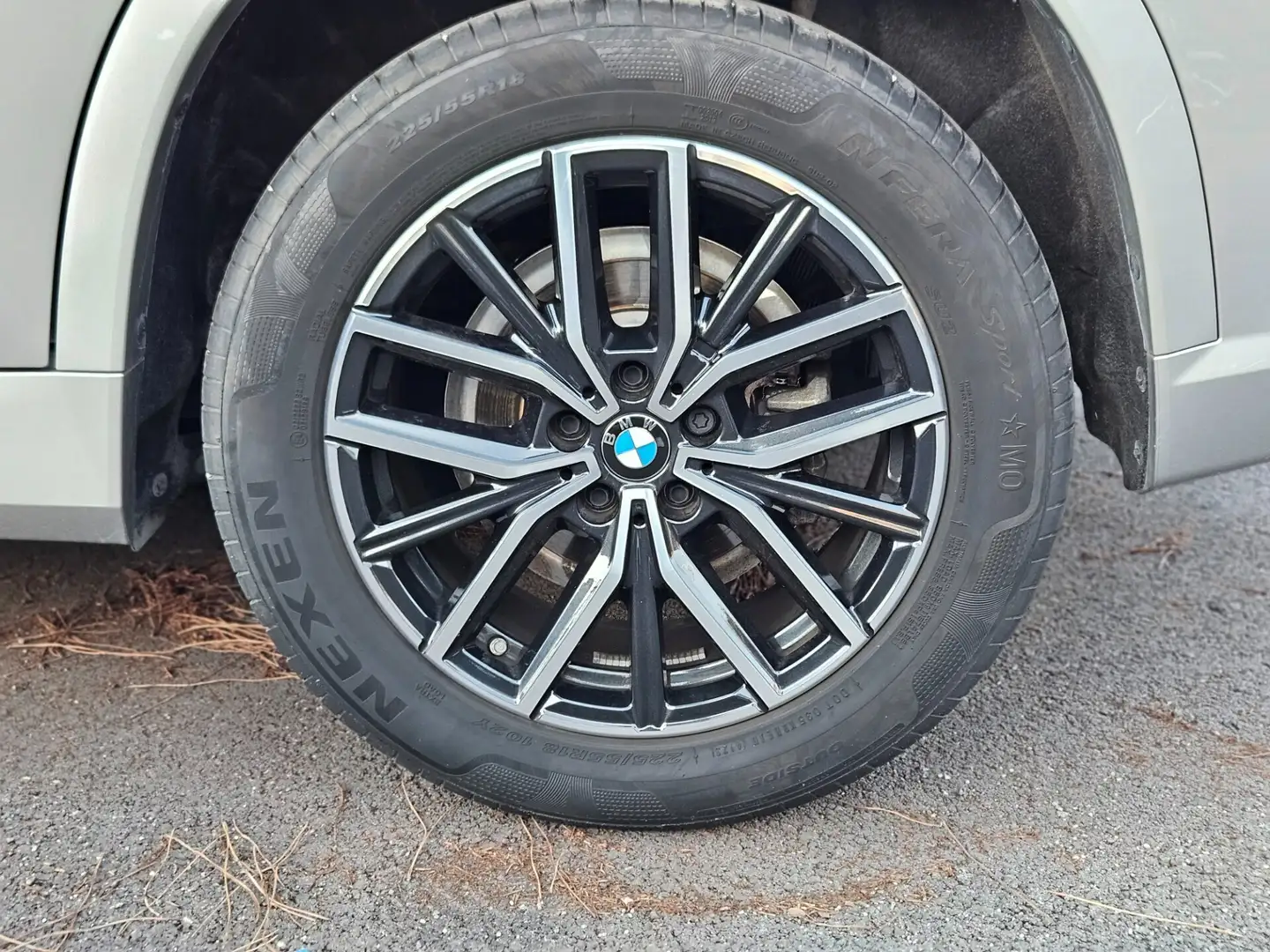 BMW X1 X1 sDrive 18d Msport Gris - 2