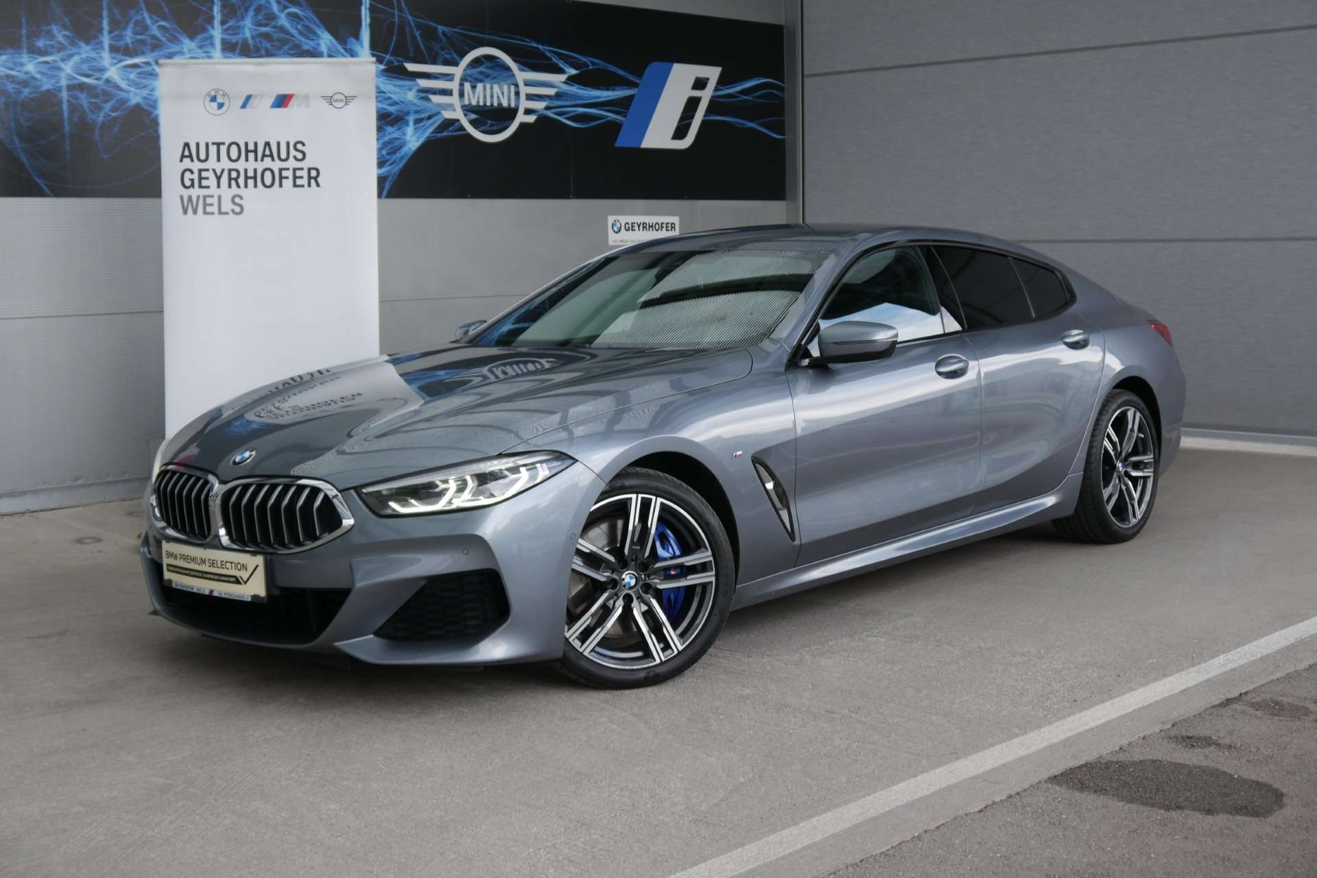 BMW 840