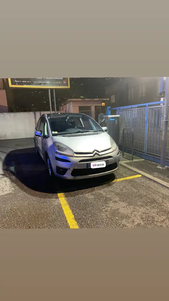 Citroen C4 Picasso HDi 110 FAPCollection BMP6