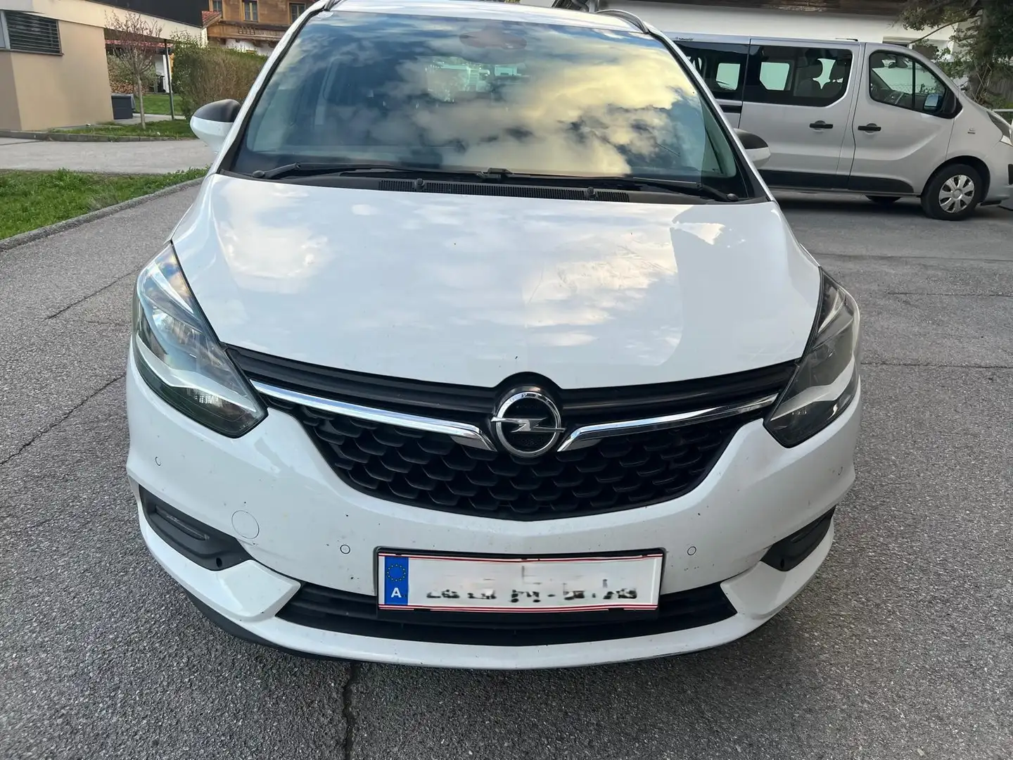 Opel Zafira Tourer Zafira Tourer 1,4 Turbo ecoflex Sport Start/Stop Sport Start/Stop Weiß - 2