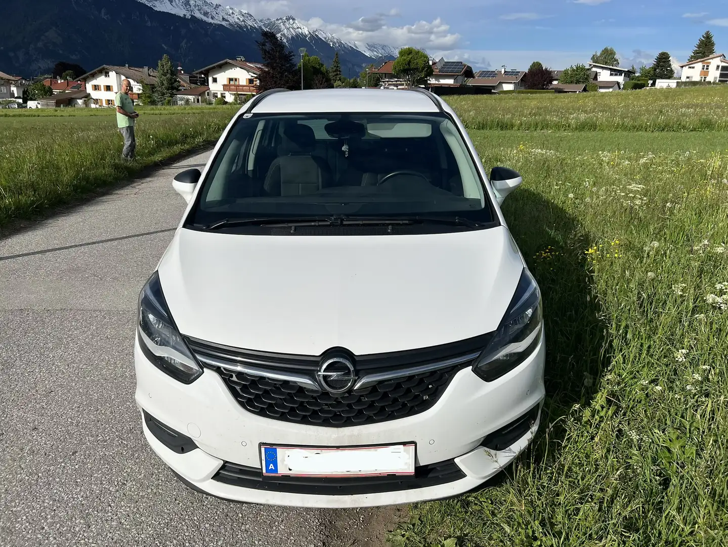 Opel Zafira Tourer Zafira Tourer 1,4 Turbo ecoflex Sport Start/Stop Sport Start/Stop Weiß - 2