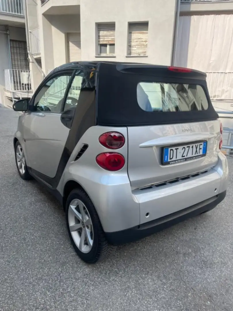smart forTwo 1000 52 kW cabrio pulse Zilver - 2