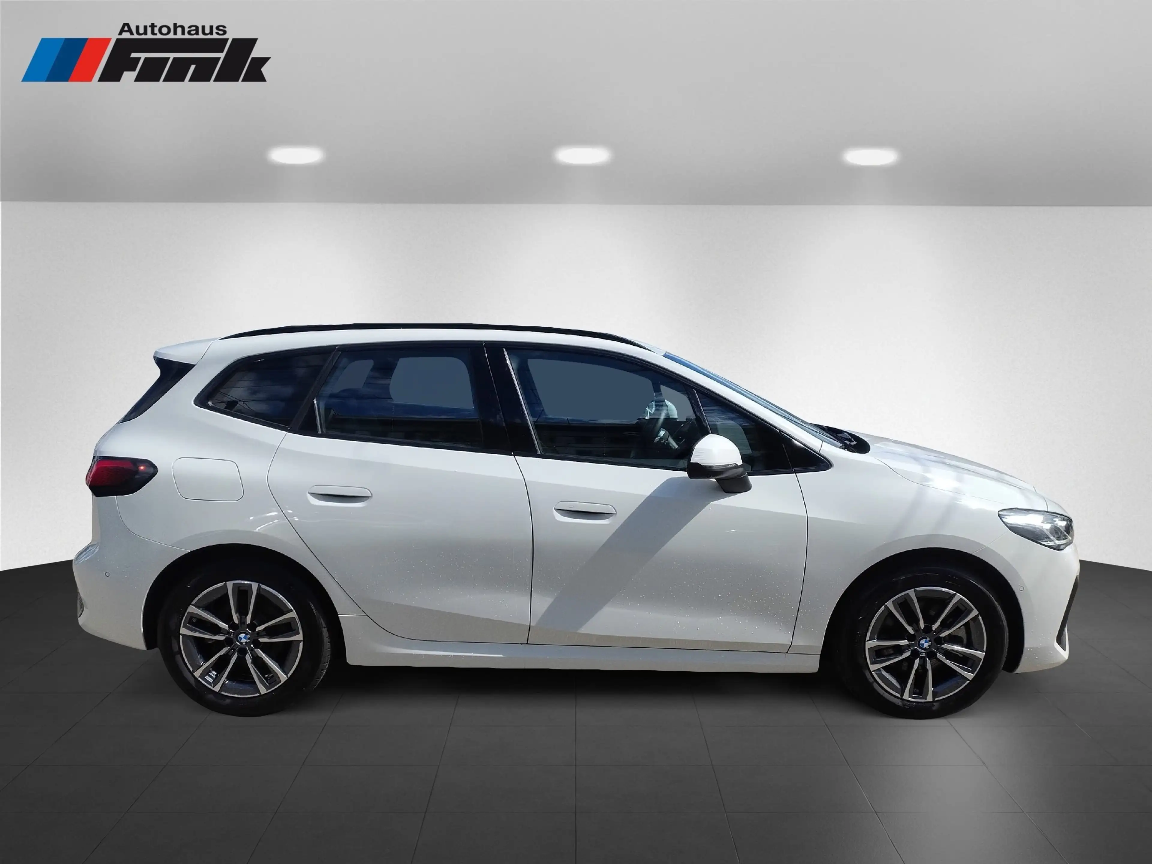 BMW 223 i xDrive Active Tourer M Sportpaket Head-Up — photo 3