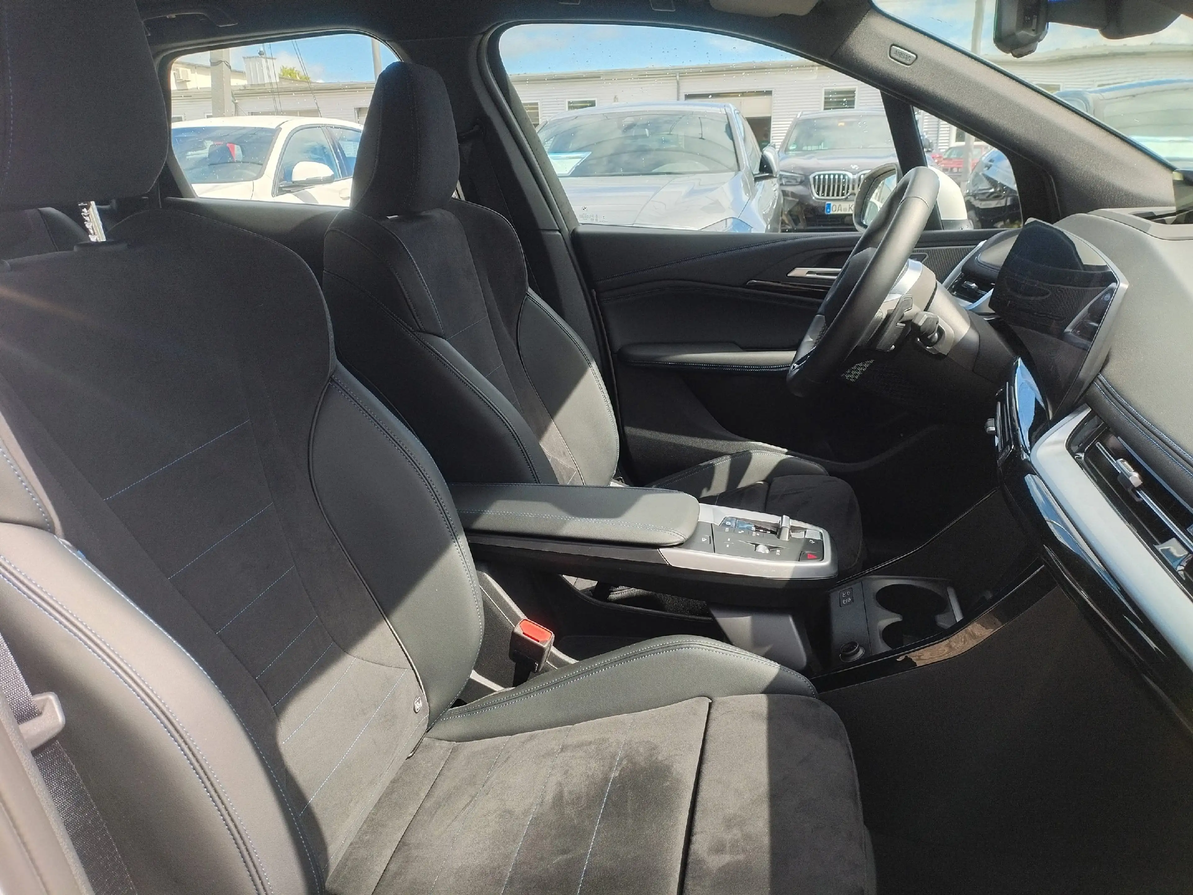 BMW 223 i xDrive Active Tourer M Sportpaket Head-Up — photo 9
