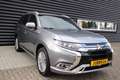 Mitsubishi Outlander 2.4 PHEV Instyle Dealer O.H. Grijs - thumbnail 42