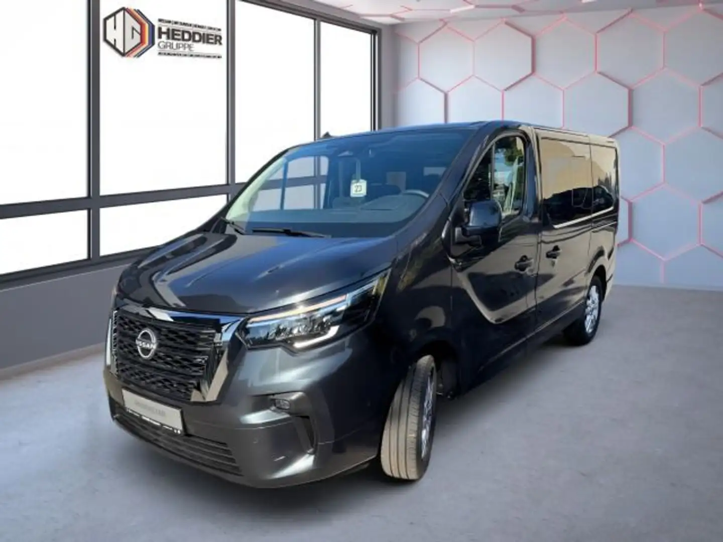 Nissan Primastar Kombi9 L1H1 2,8t dci170 DCT TEKNA 2ST Grijs - 1