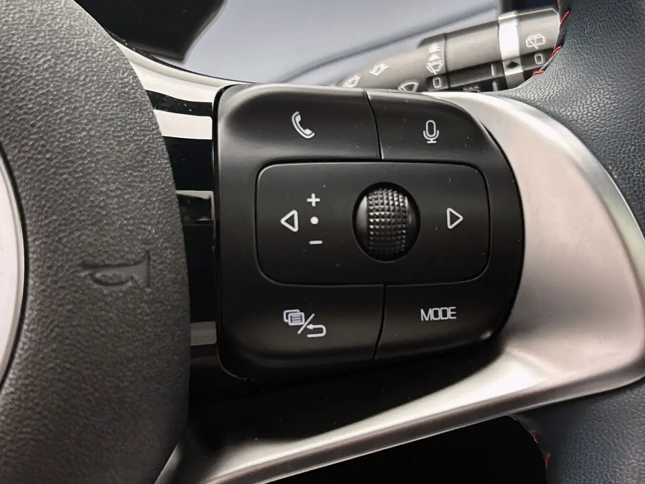 BYD Atto 3 Design 60 kWh *55 STUKS* 204 PK Pano/dak Ad, миниатюра 13