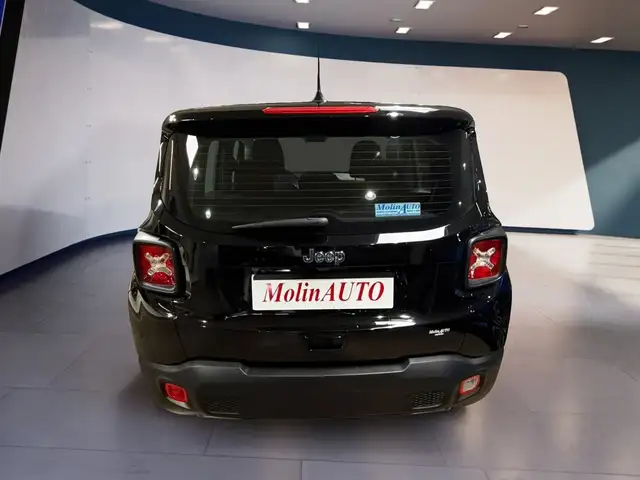 Jeep Renegade view 9