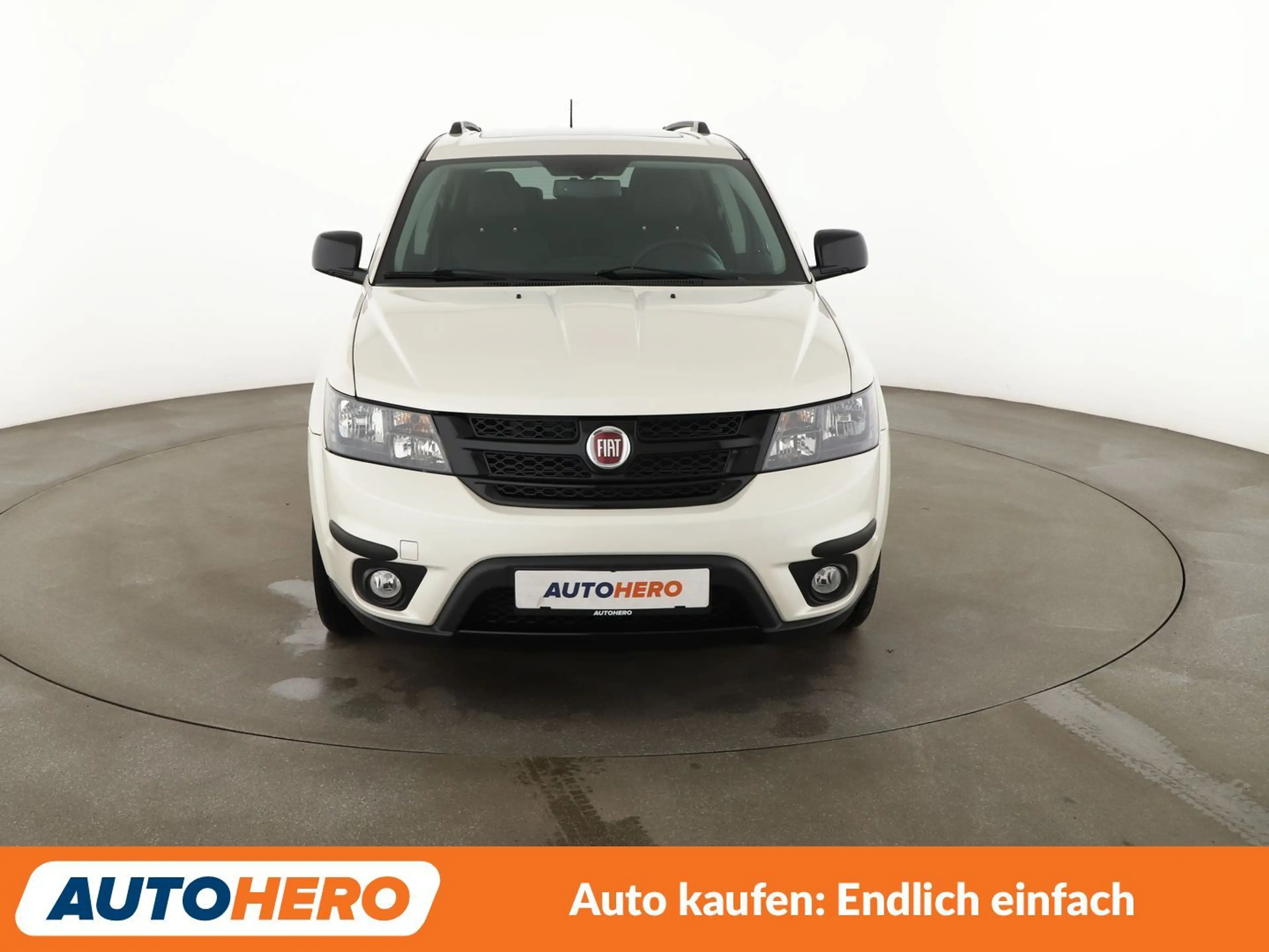 Fiat Freemont 2.0 Multijet Black Code AWD Aut*7-SITZER*NAVI*CAM* — photo 9