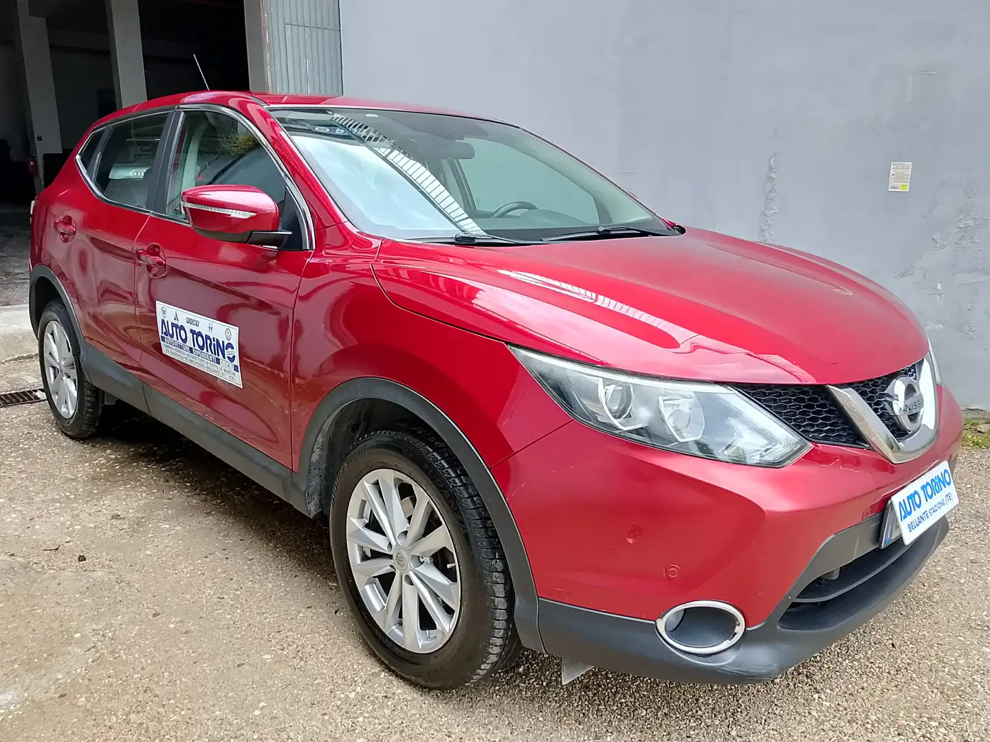 Nissan Qashqai 1.5 dci Tekna 110cv Rojo - 2