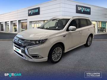 PHEV Kaiteki+ 4WD