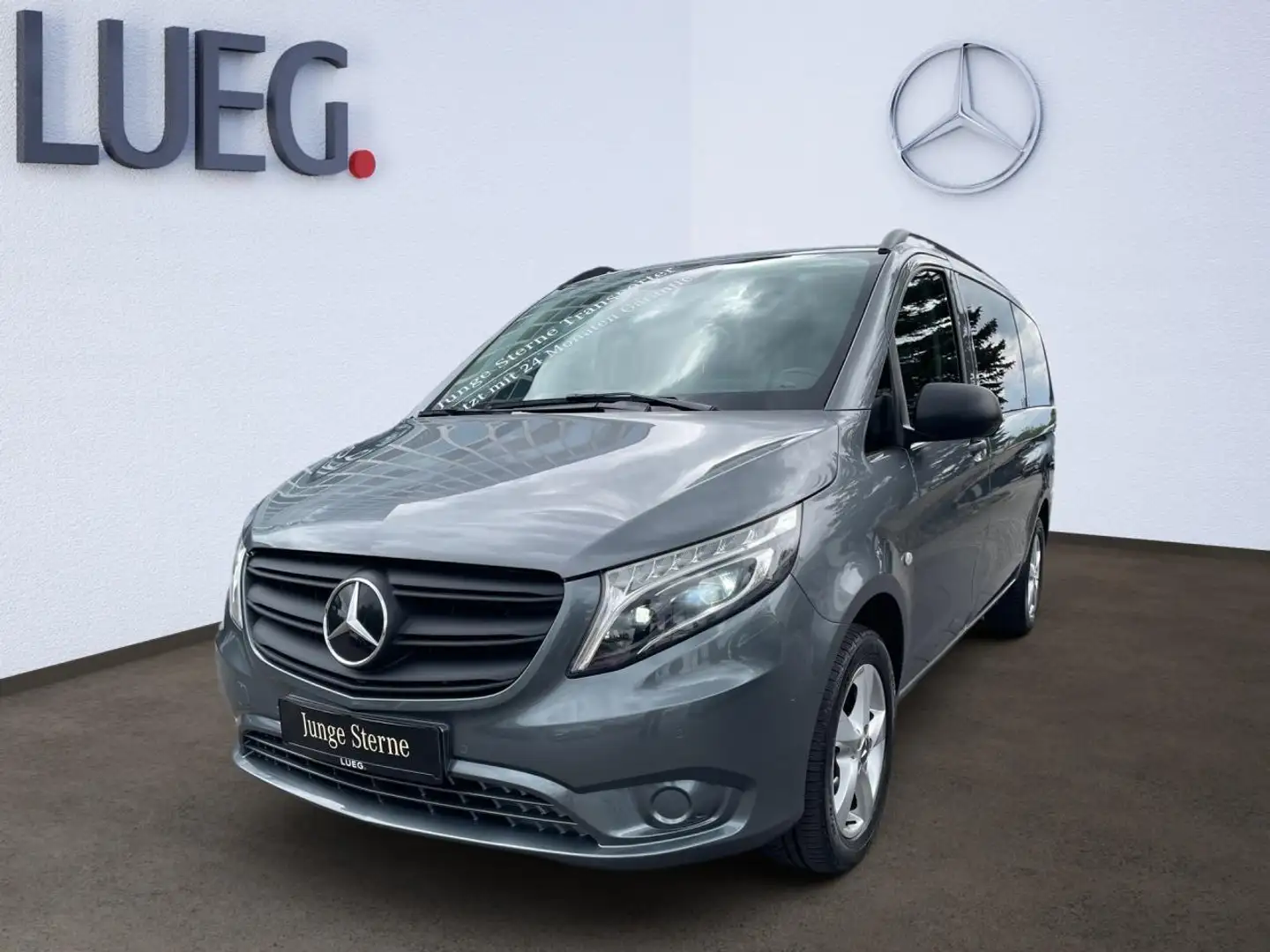Mercedes-Benz Vito 124 CDI 4x4 Mixto Lang SpurW AHK PDC KAM Grau - 1