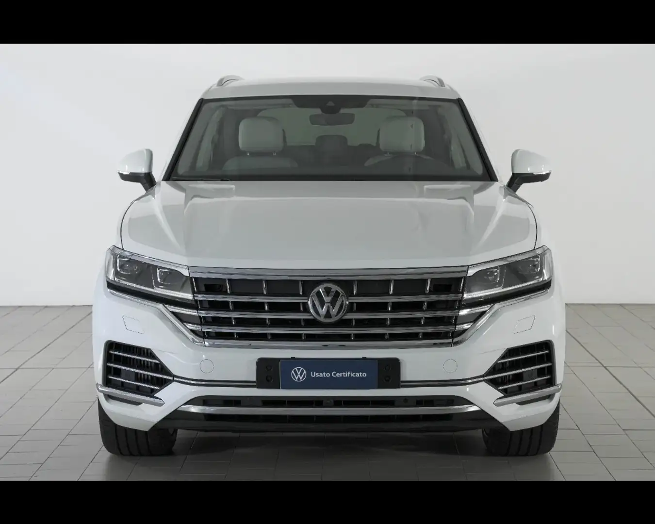 Volkswagen Touareg 3.0 V6 TSI Tiptronic Advanced R-Line Exterior Pac Weiß - 2
