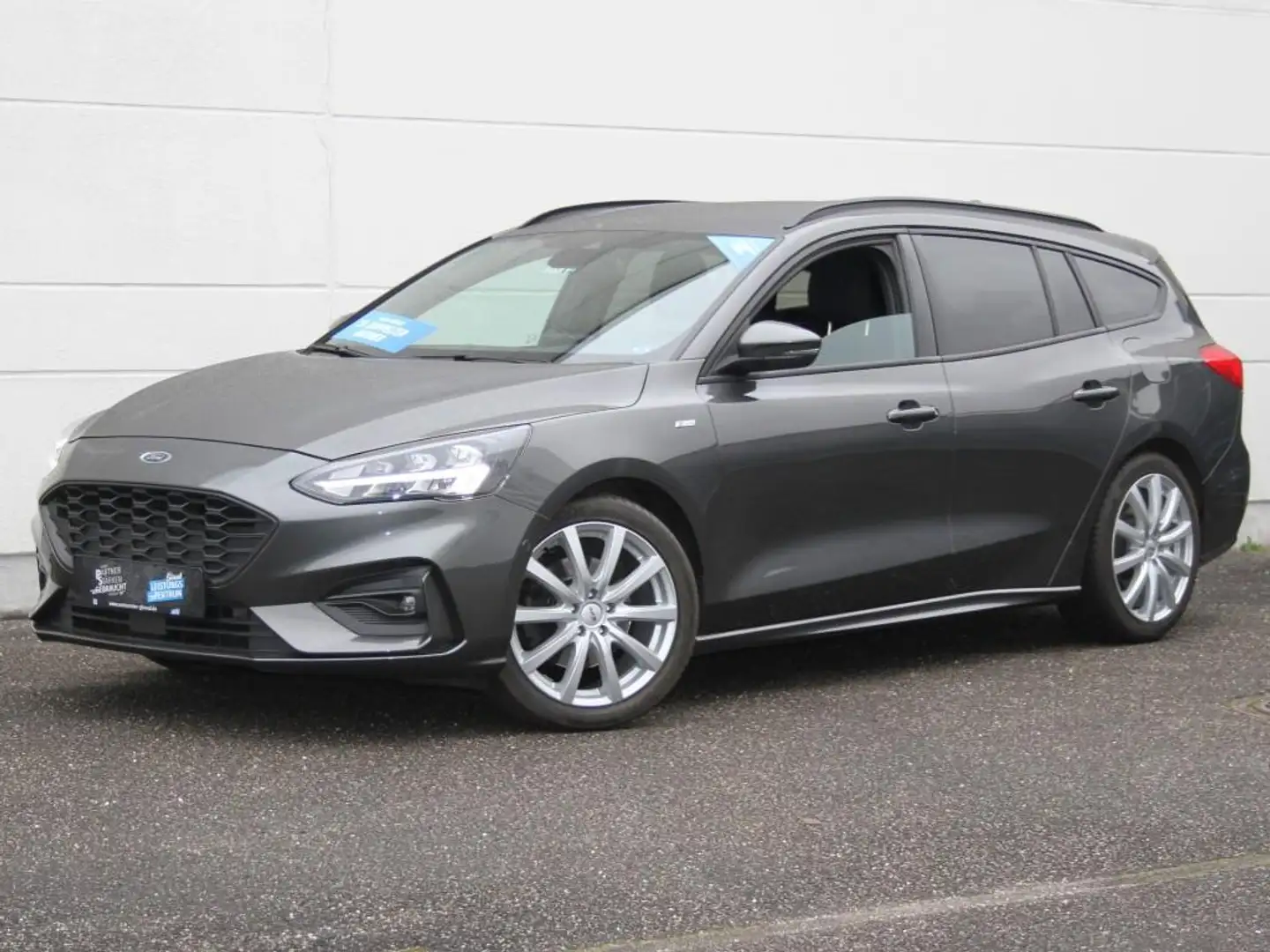 Ford Focus 1.0 MHEV ST-Line BLIS Winter LED ACC 18" Grau - 1