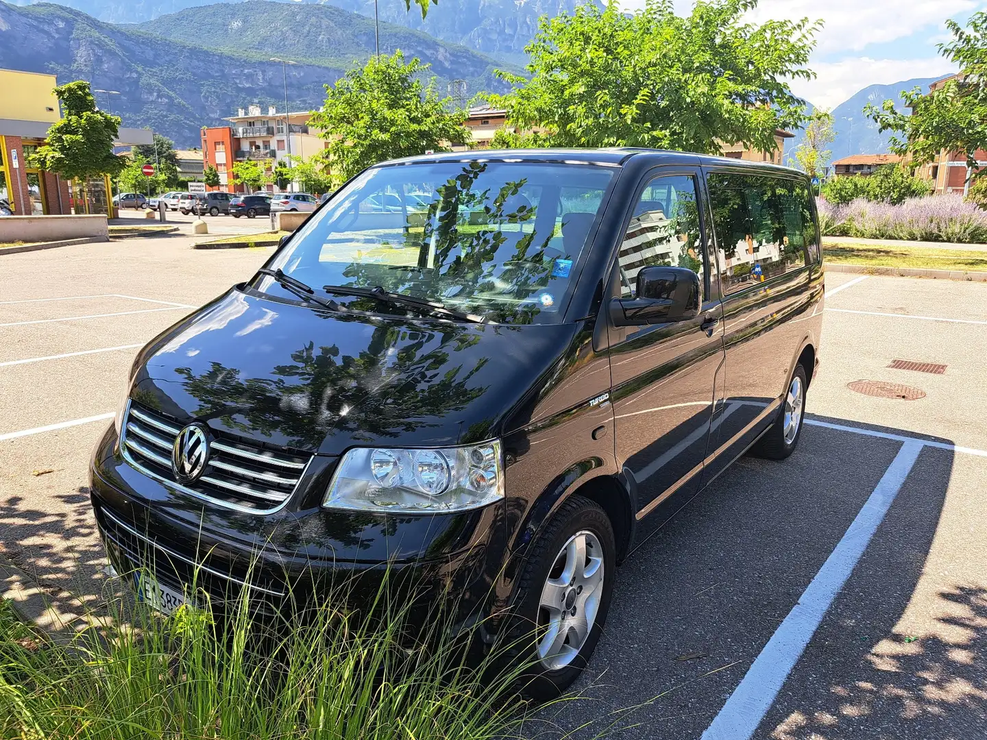 Volkswagen T5 Multivan 1.9 tdi Starline 5porti Nero - 1