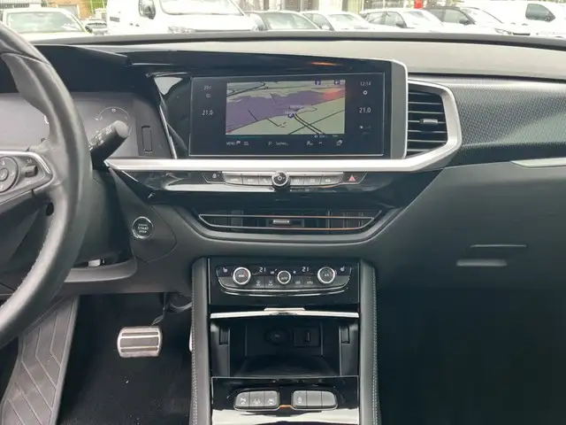 Opel Grandland view 11