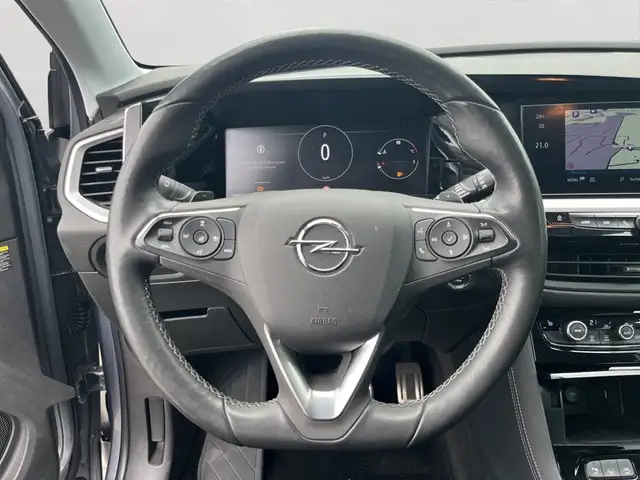 Opel Grandland view 13