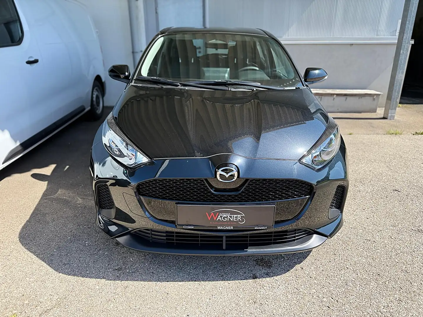 Mazda 2 Mazda2 Hybrid Prime Line Aut. Schwarz - 2