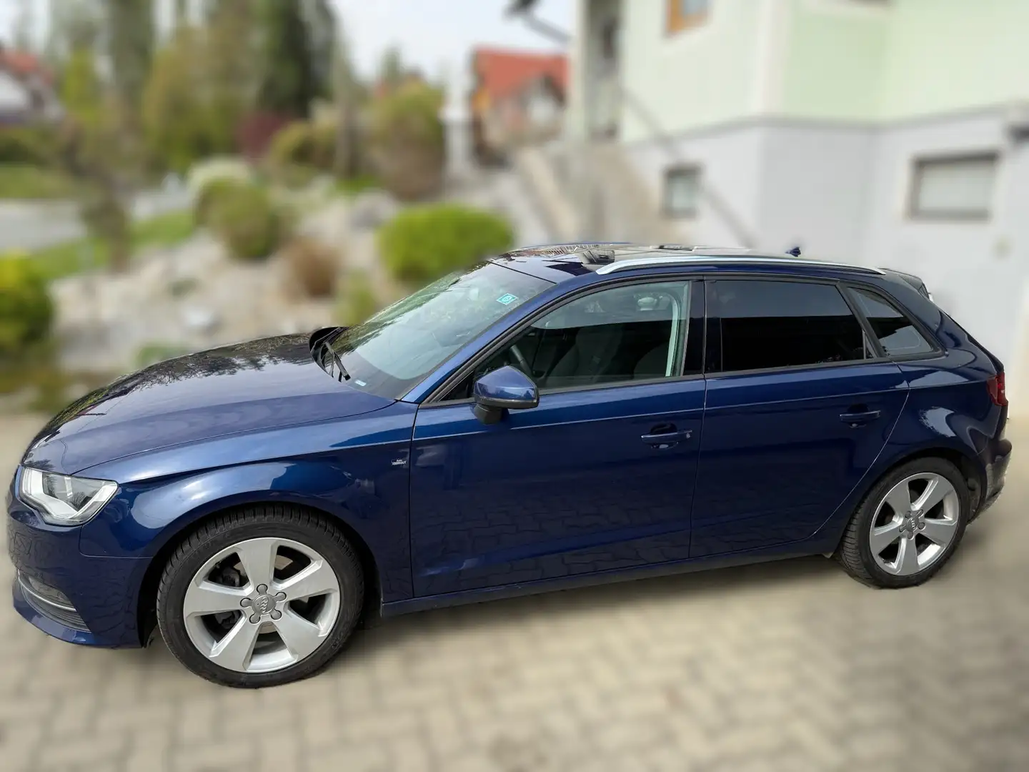 Audi A3 A3 SB Ambition 1,6 TDI S-tronic Ambition Blau - 2