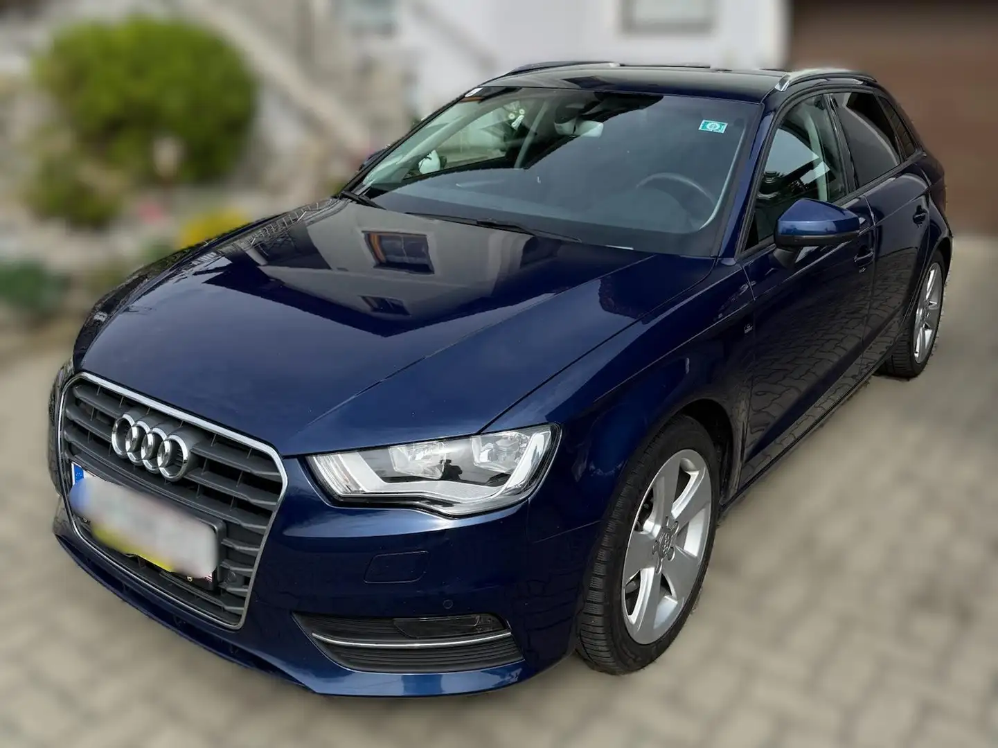 Audi A3 A3 SB Ambition 1,6 TDI S-tronic Ambition Blau - 1