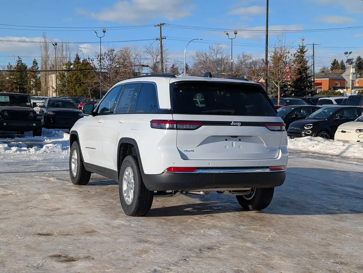 Jeep Grand Cherokee снимка Jeep Grand Cherokee